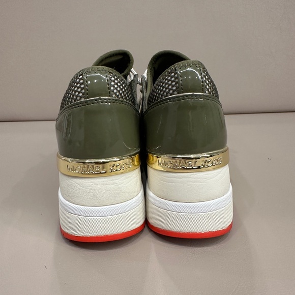 Michael Kors Scout Trainer Sneakers - Picture 4 of 10